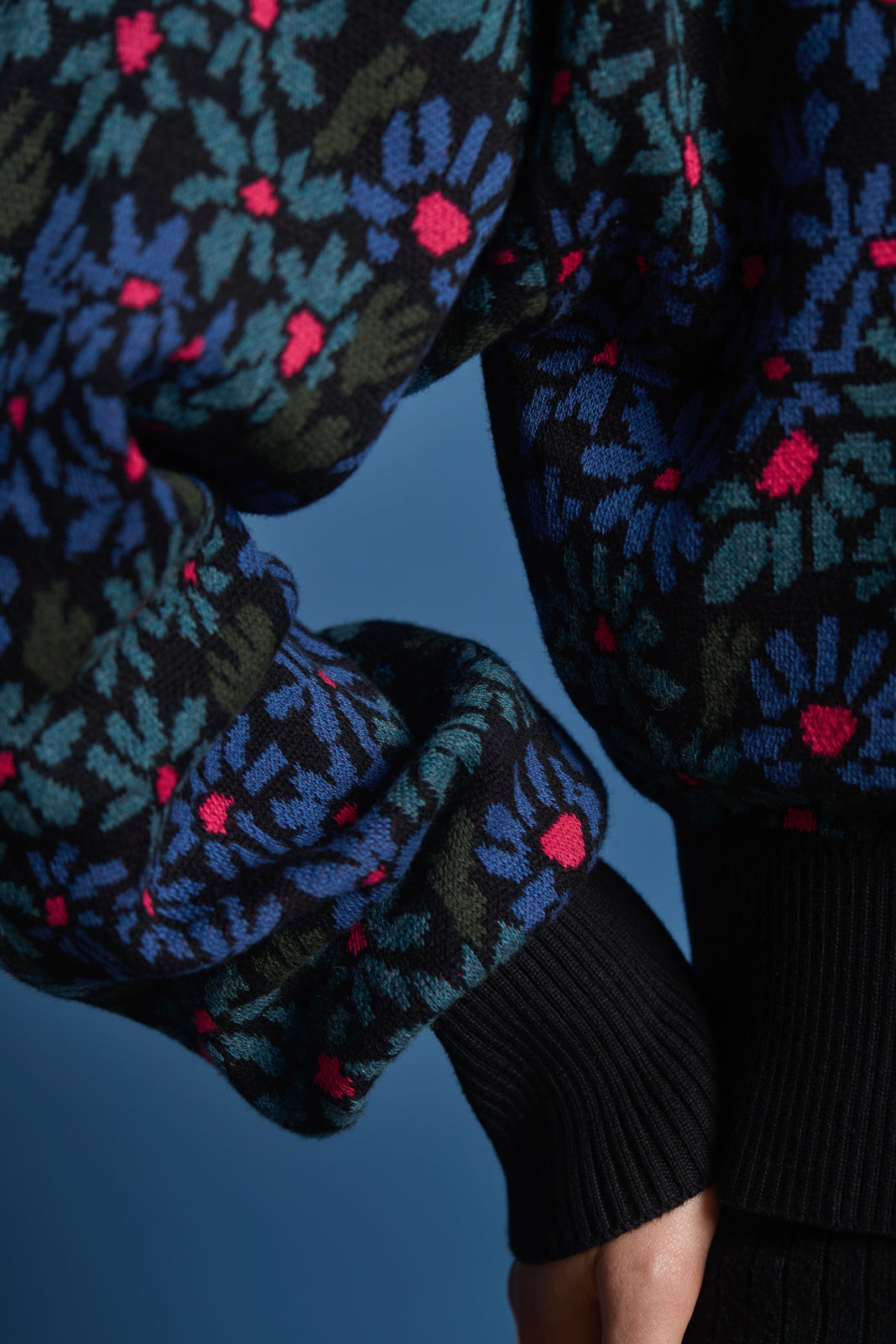Alex Sweater in Hazy Daisy