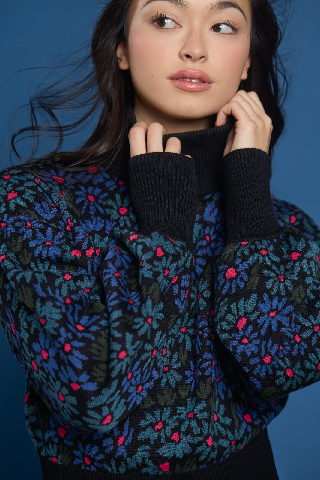 Alex Sweater in Hazy Daisy