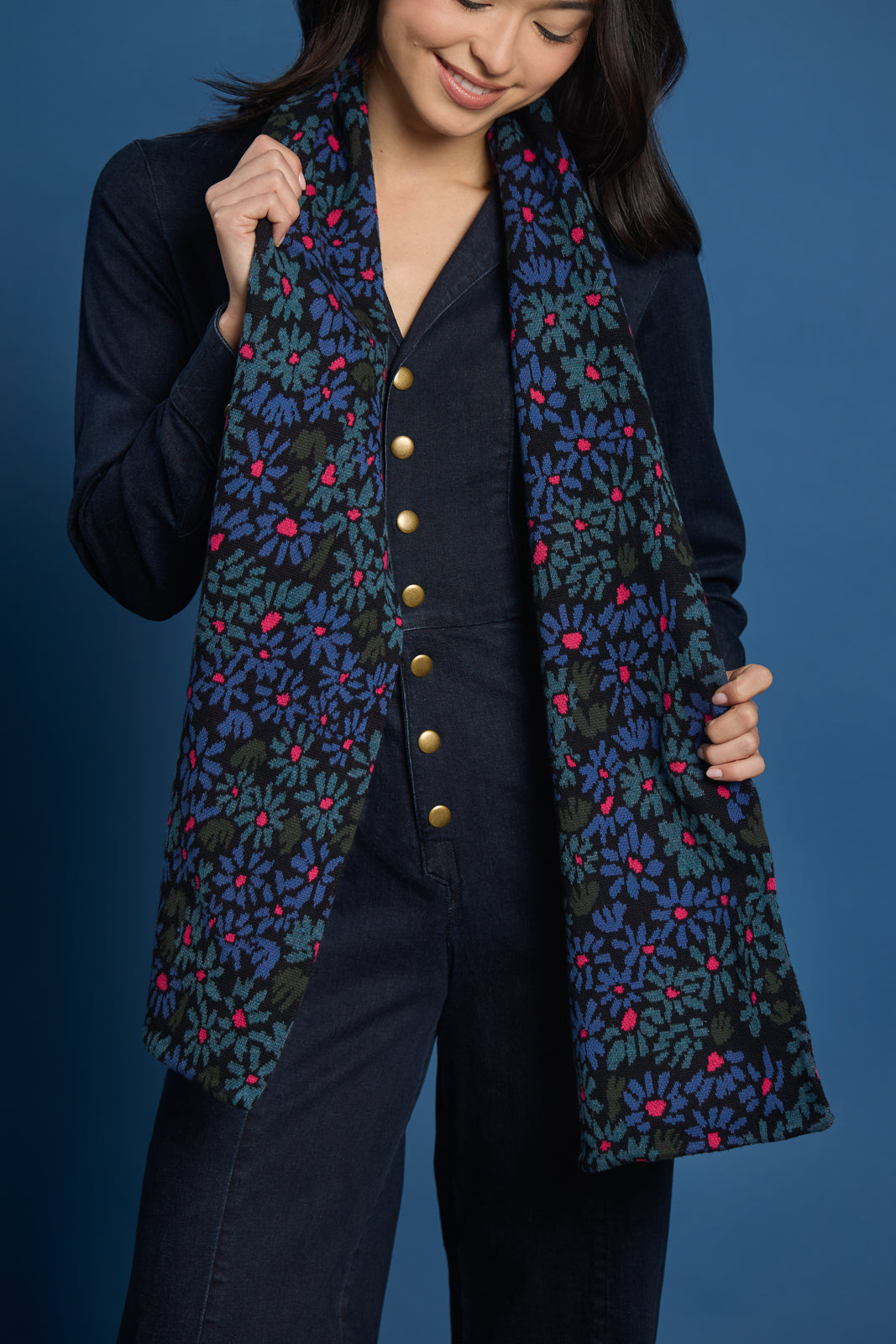 Blue Daisy Scarf