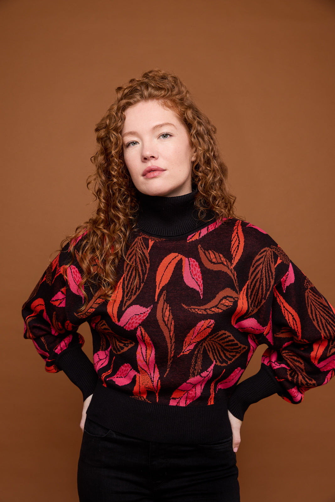 Alex Sweater in Faye