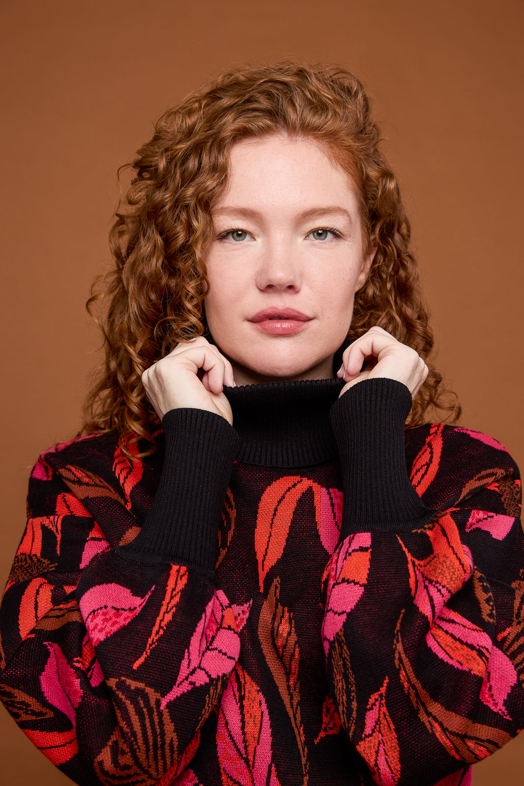 Alex Sweater in Faye