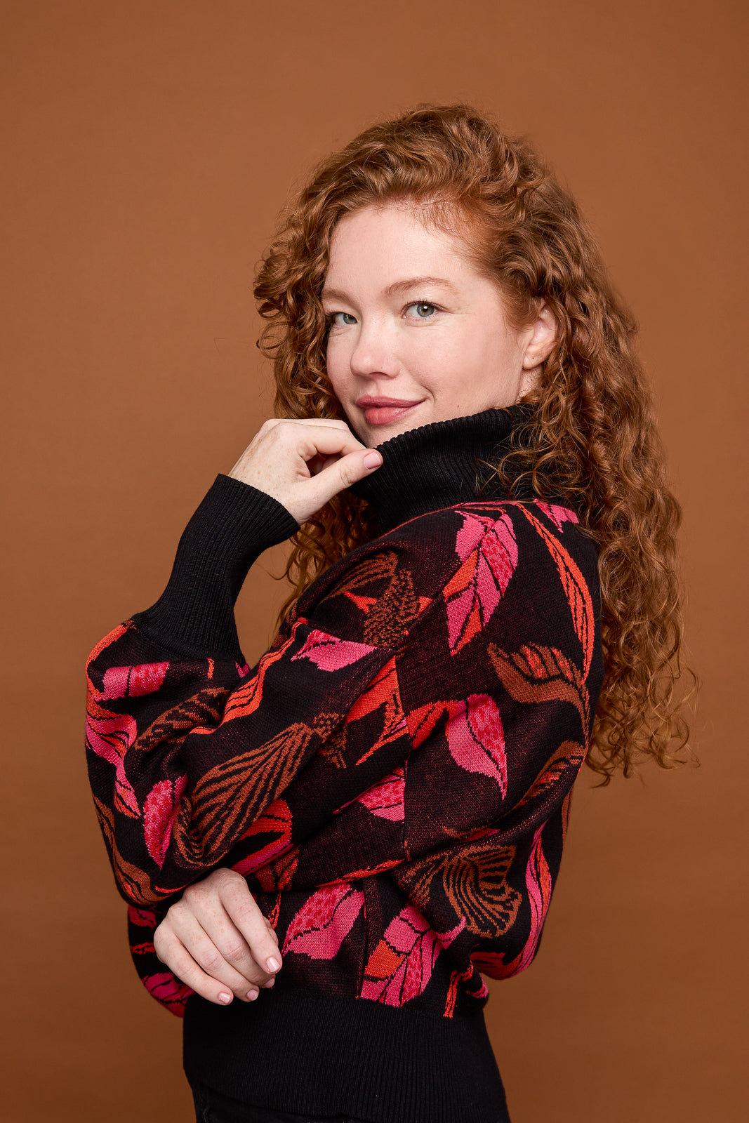 Alex Sweater in Faye