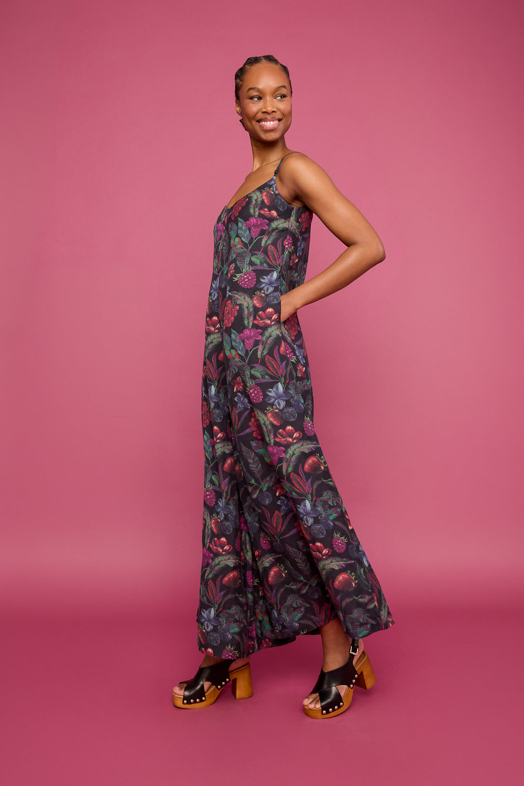 Lani Linen Jumpsuit in Juniper