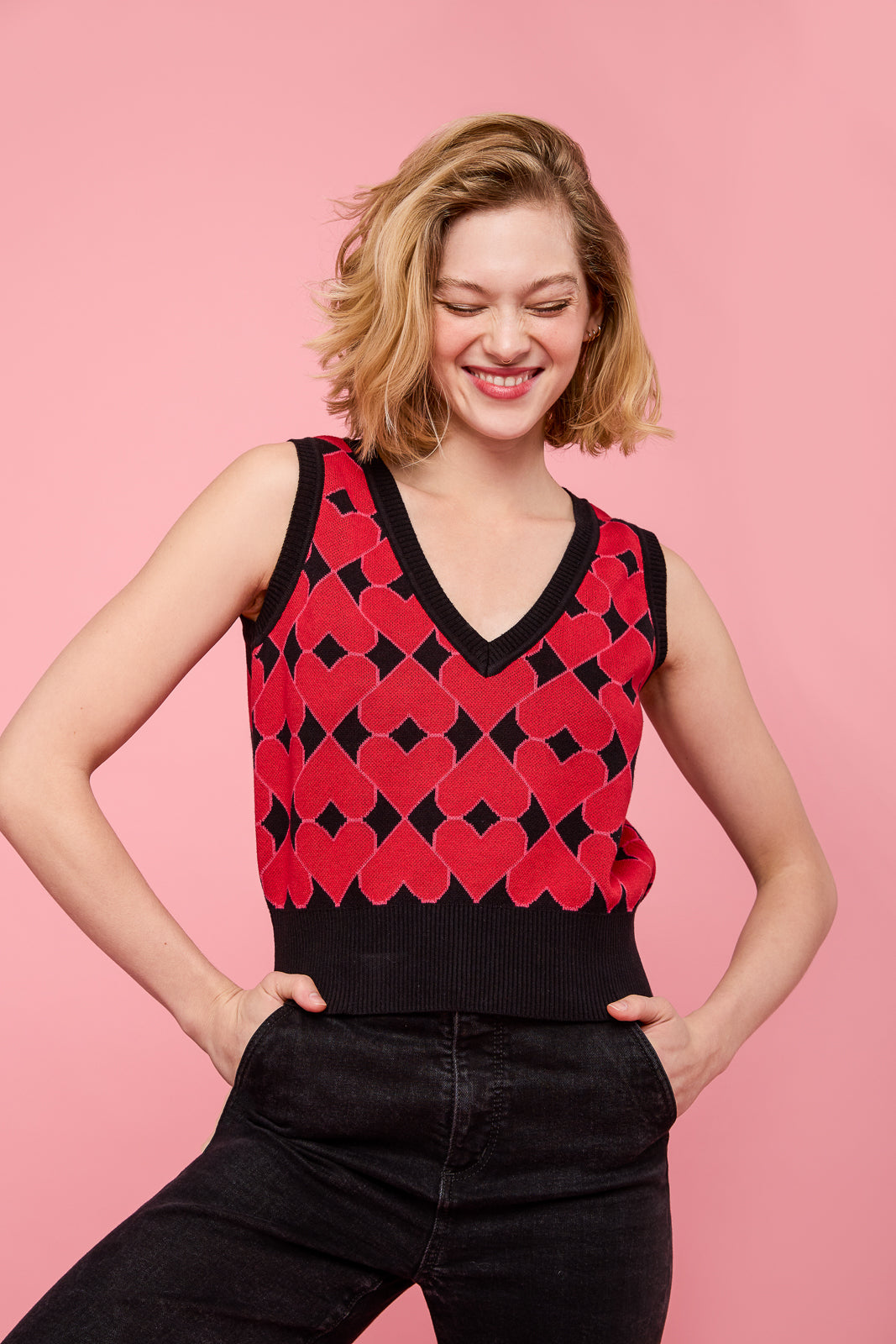 Knit Vest in Heart