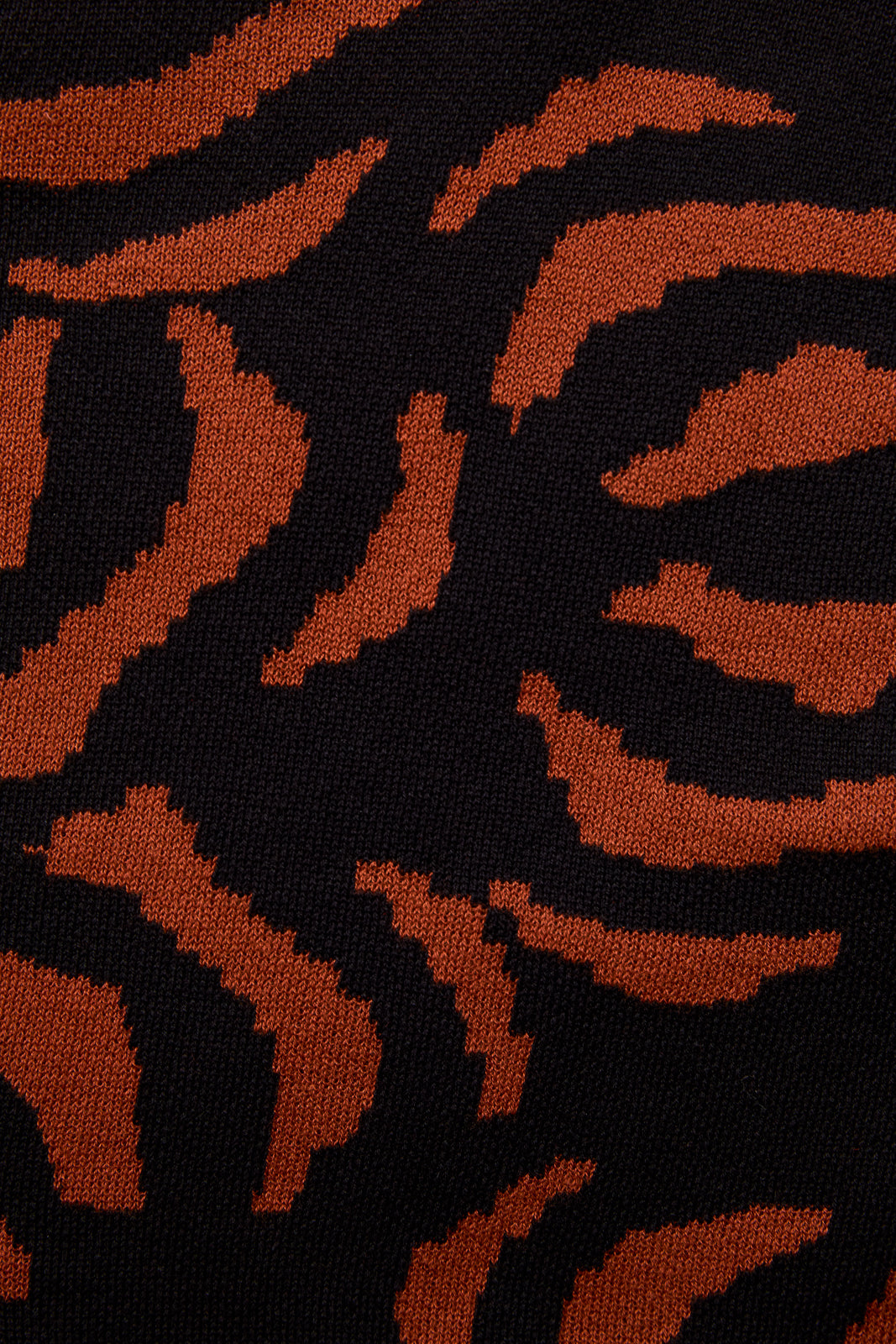 Cardigan in Tiger