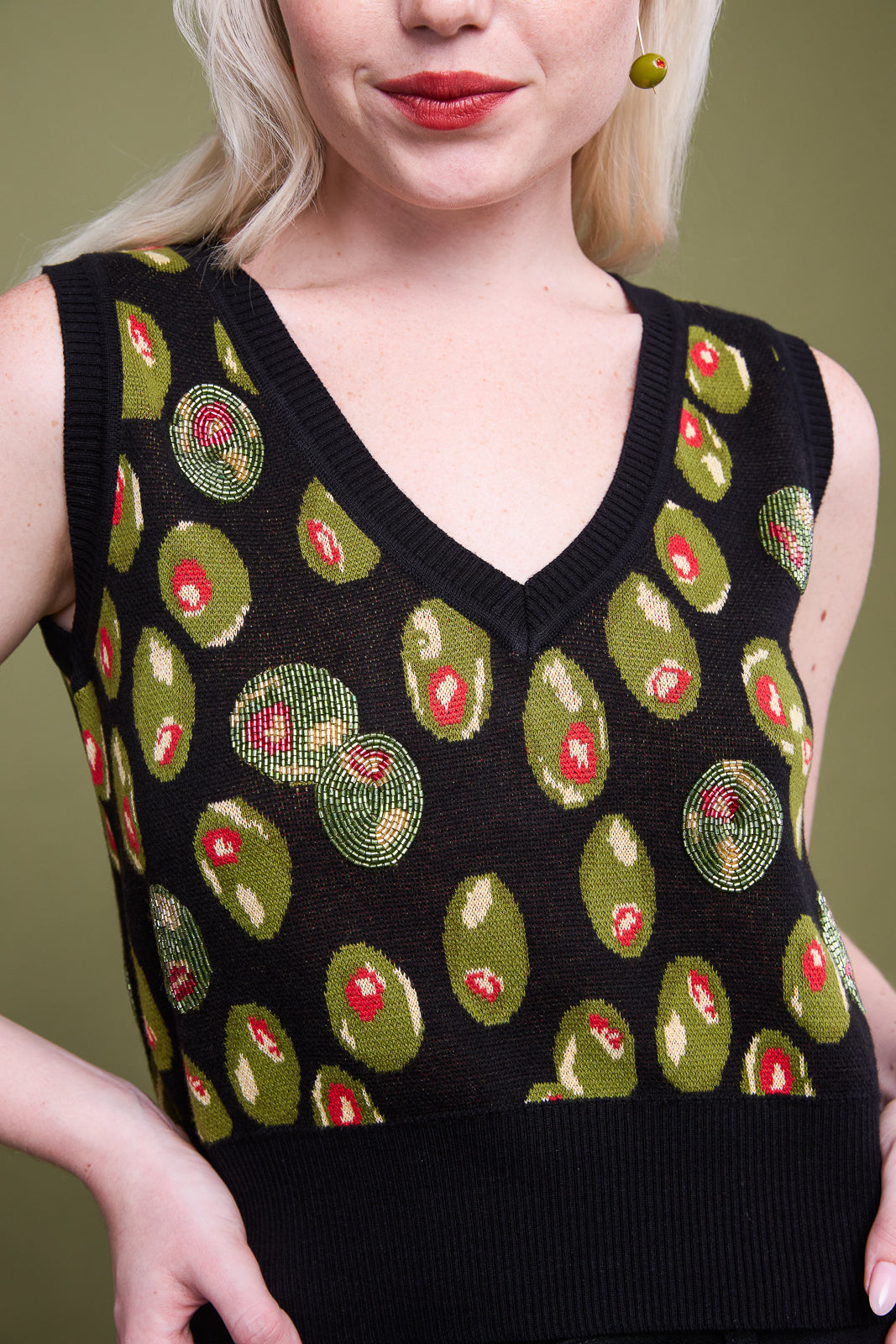 Knit Vest in Olive Martini