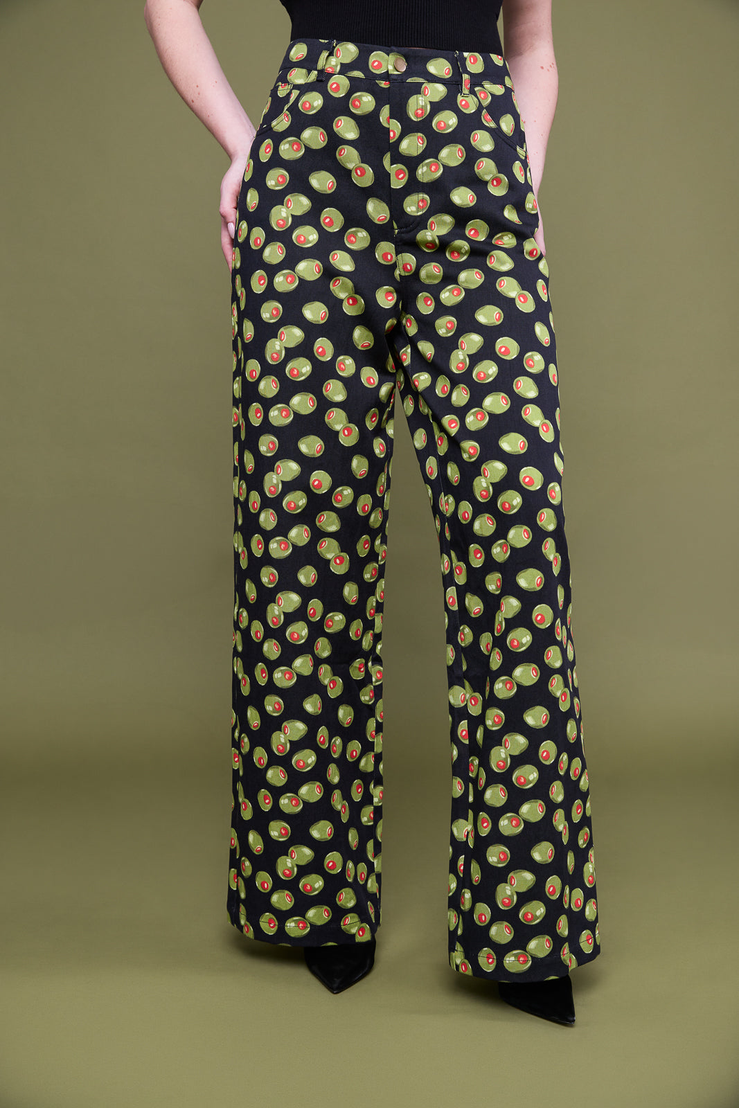 Joanna Pant in Olive Martini